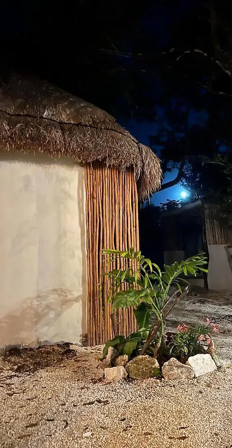 Lodge Tzunum Jade Tulum