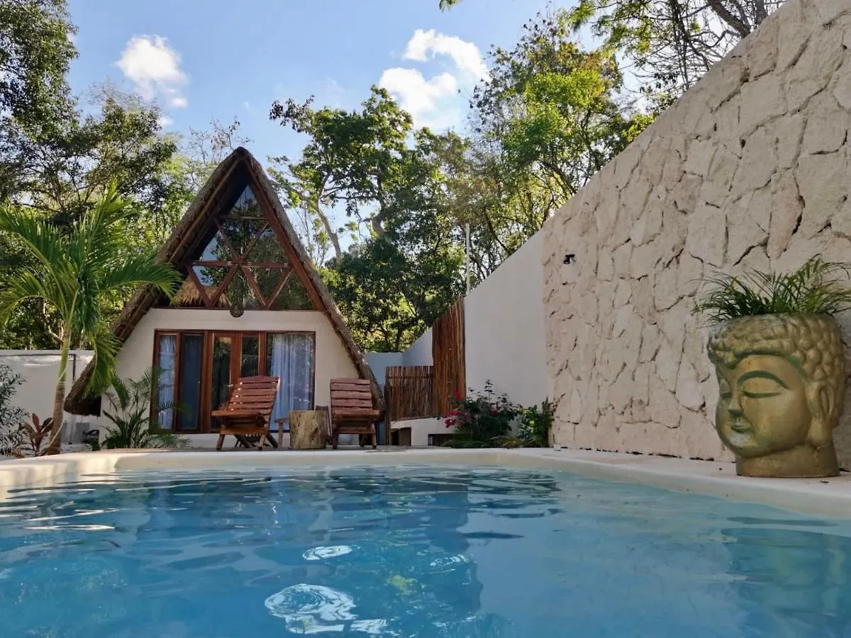 Lodge Tzunum Jade Tulum