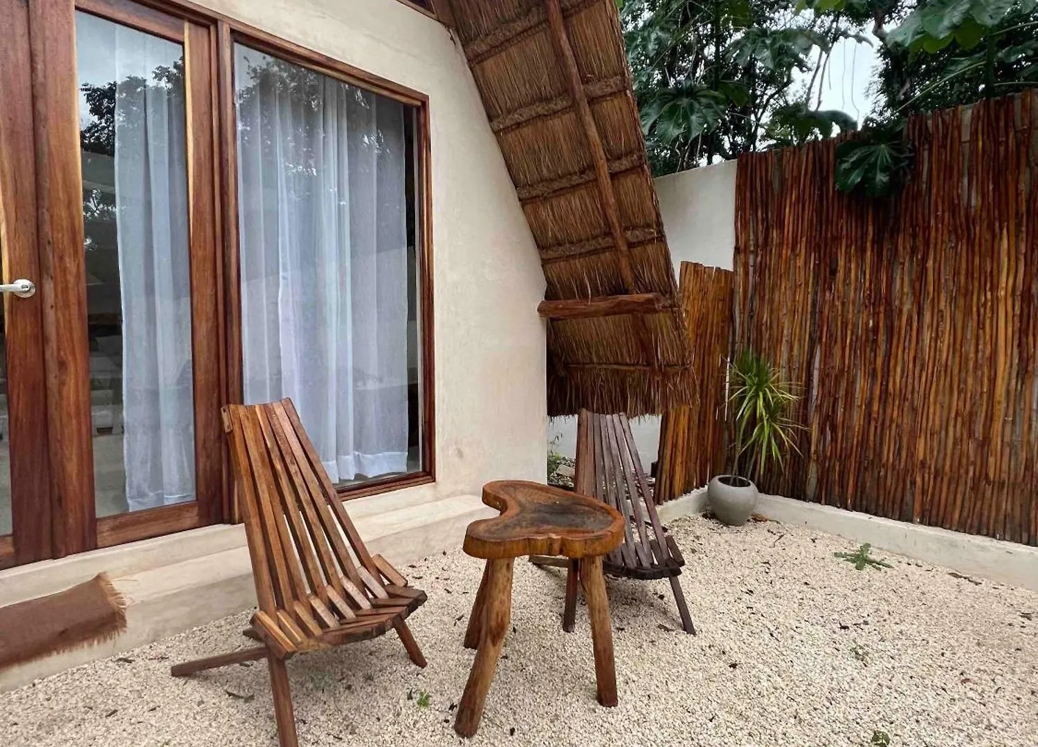 Lodge Tzunum Jade Tulum