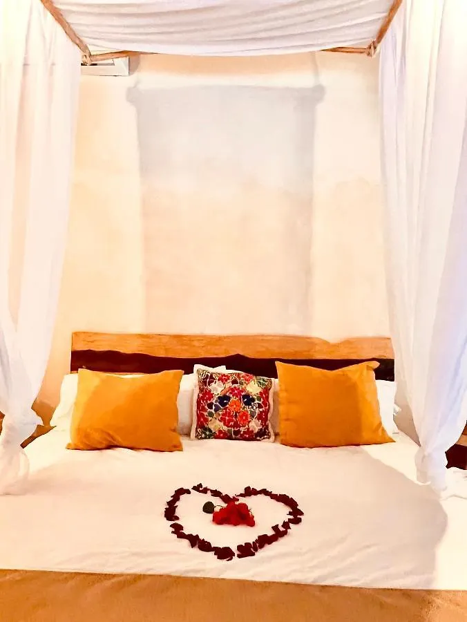 Lodge Tzunum Jade Tulum