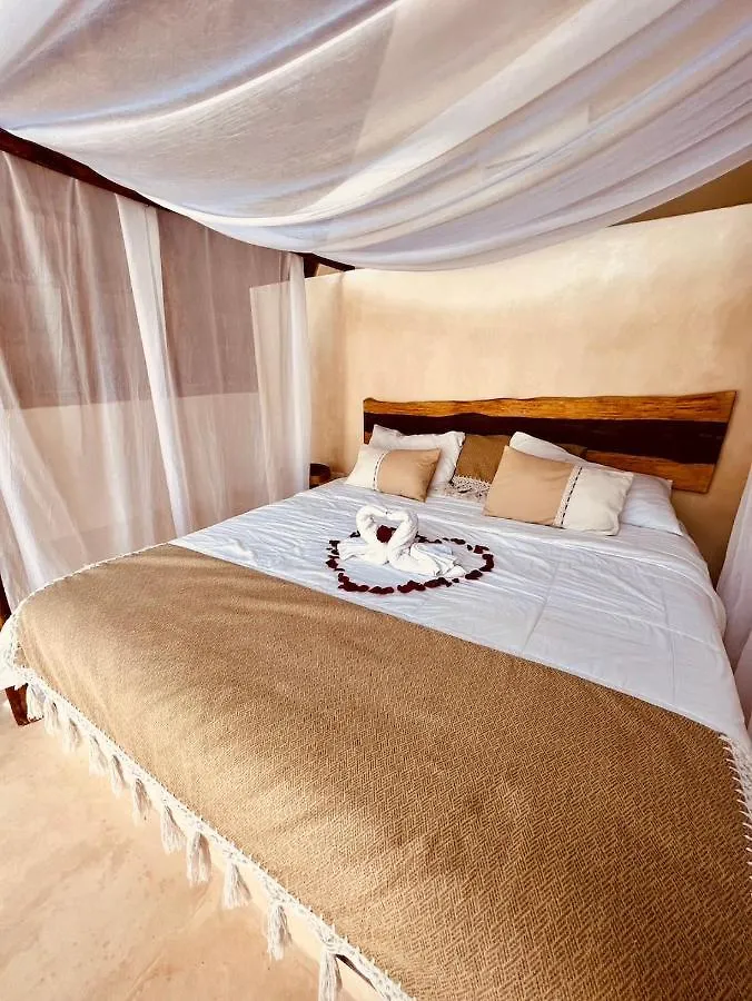 Lodge Tzunum Jade Tulum Mexico