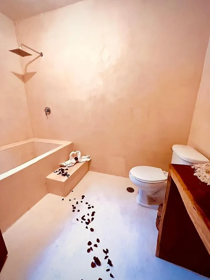 Lodge Tzunum Jade Tulum 0*,