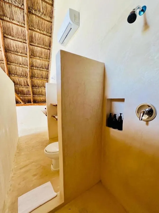 Lodge Tzunum Jade Tulum