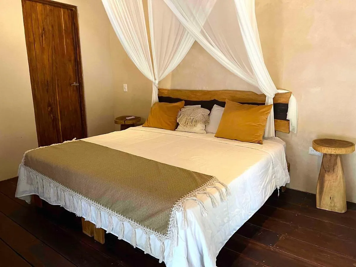 Lodge Tzunum Jade Tulum