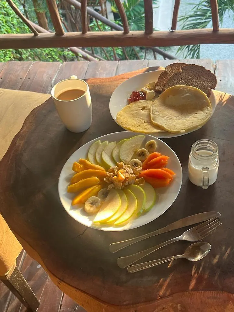 Lodge Tzunum Jade Tulum