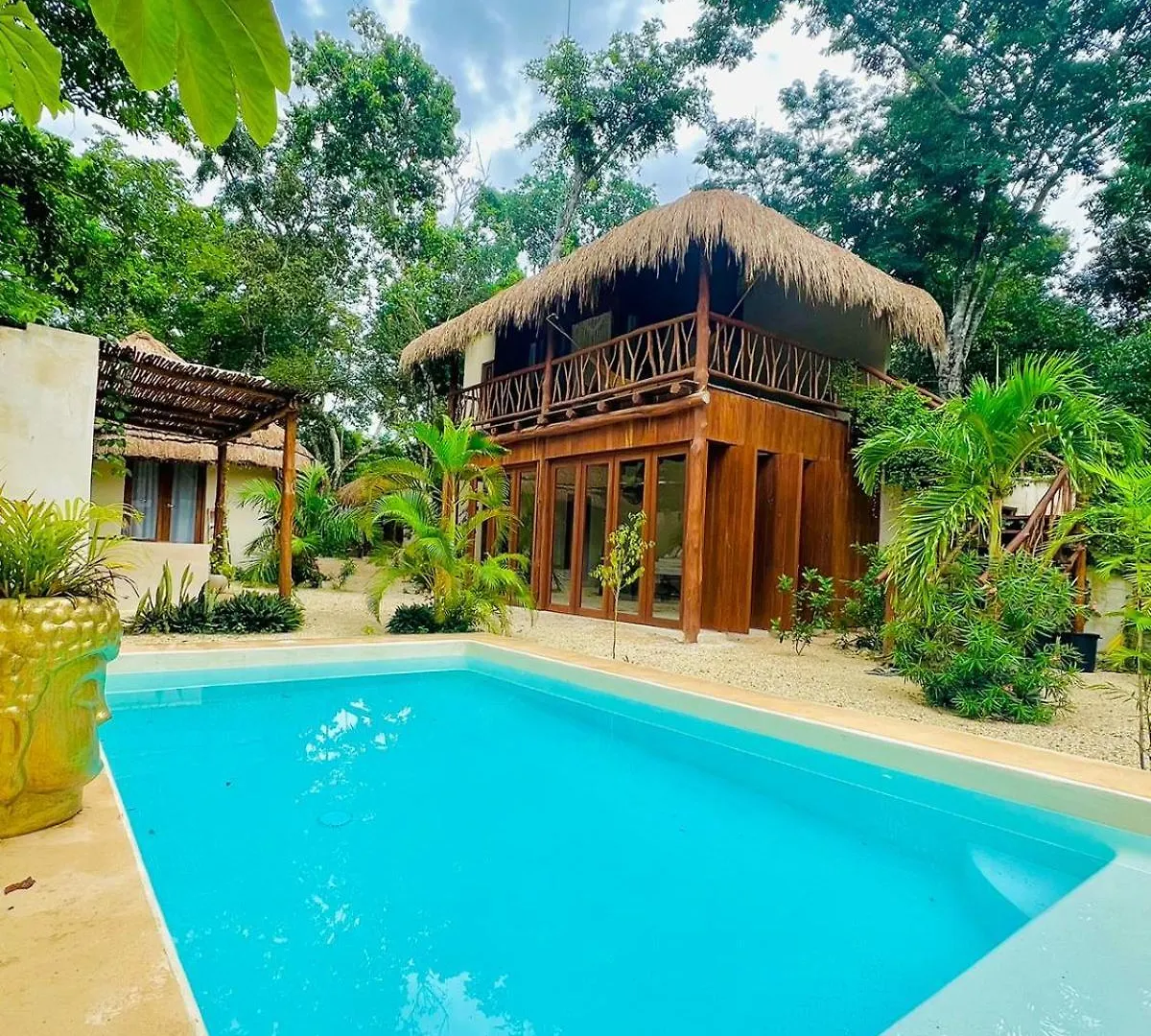 Lodge Tzunum Jade Tulum 0*,