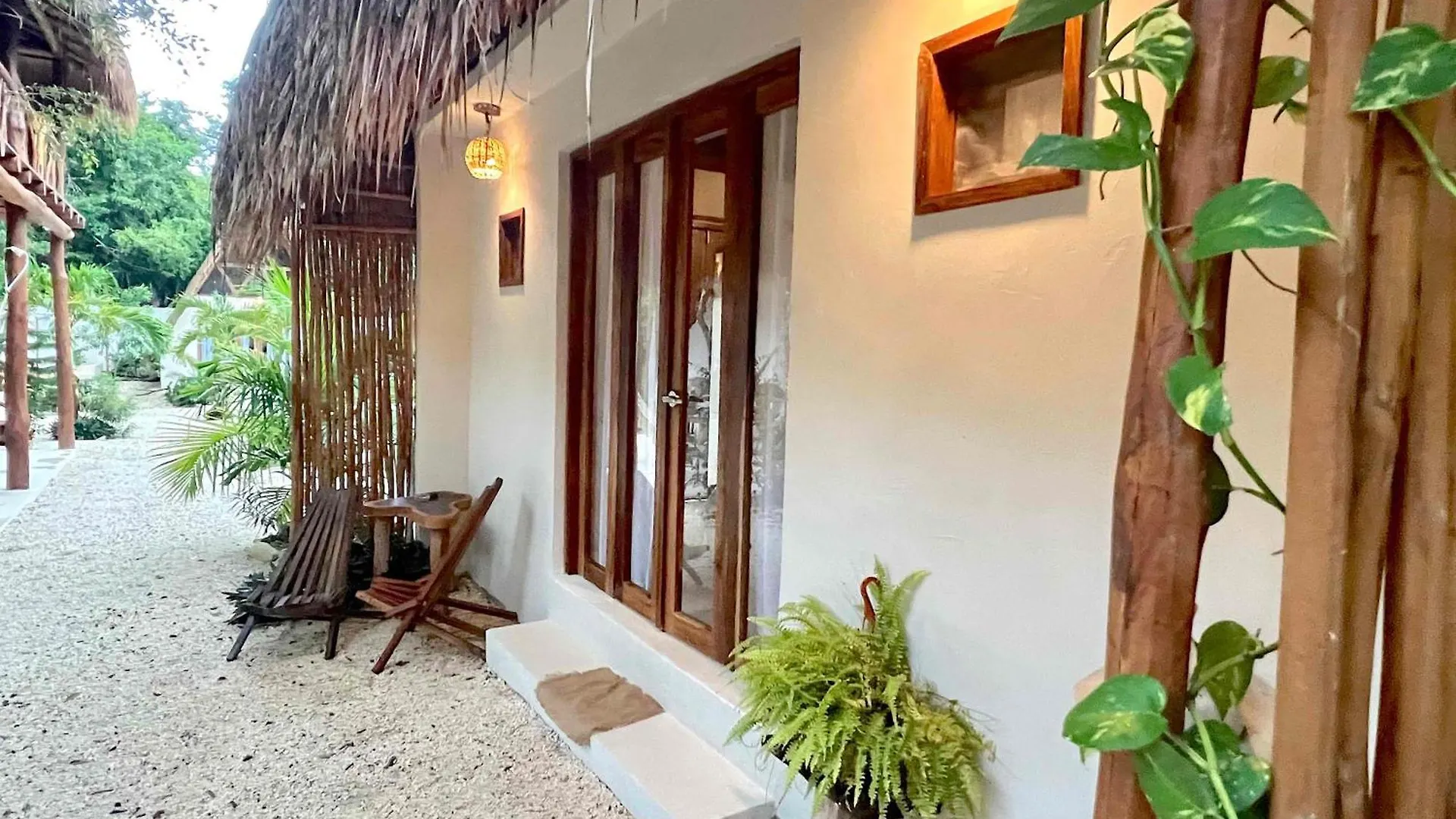 Lodge Tzunum Jade Tulum Mexico