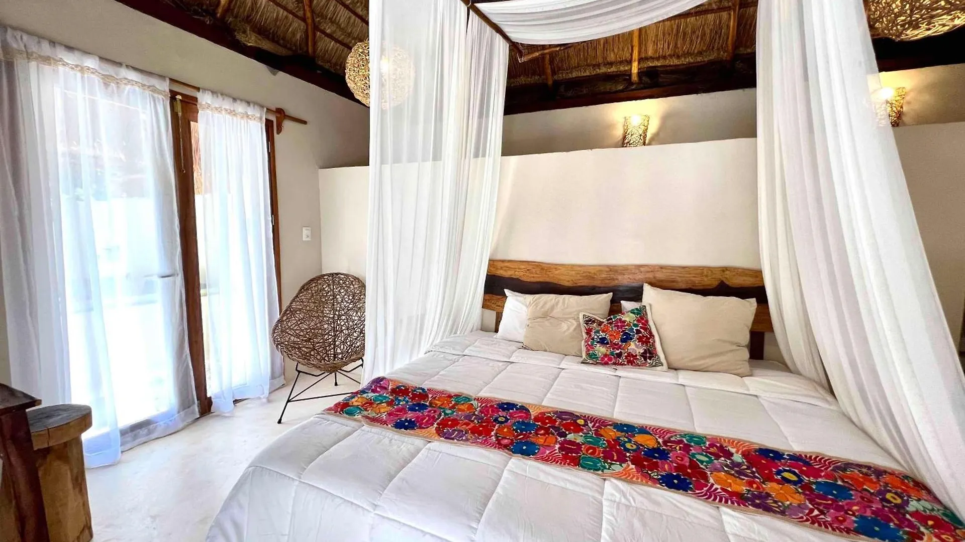 Lodge Tzunum Jade Tulum Mexico