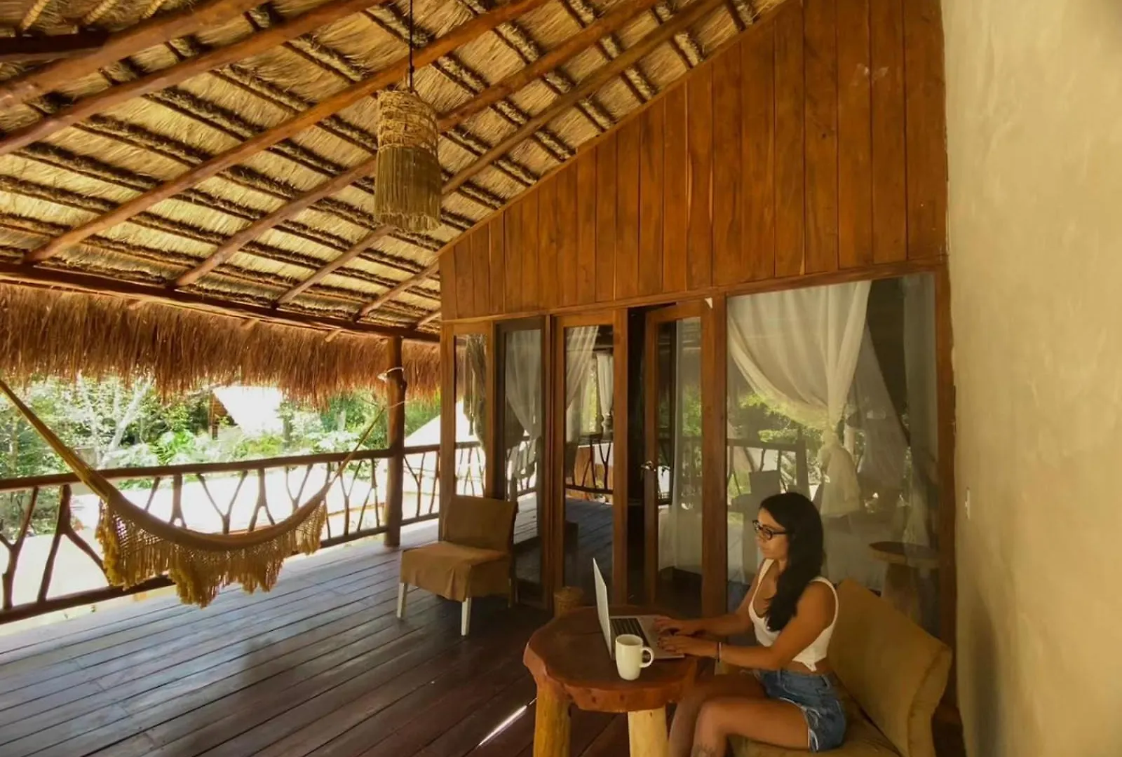 Lodge Tzunum Jade Tulum