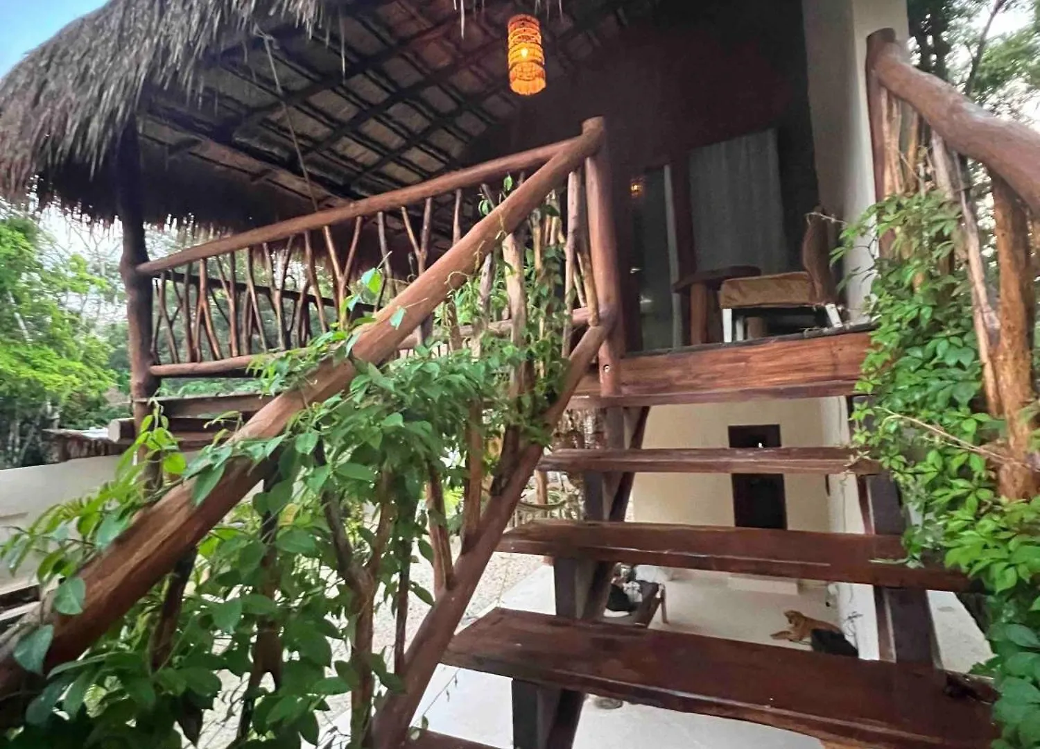 Lodge Tzunum Jade Tulum