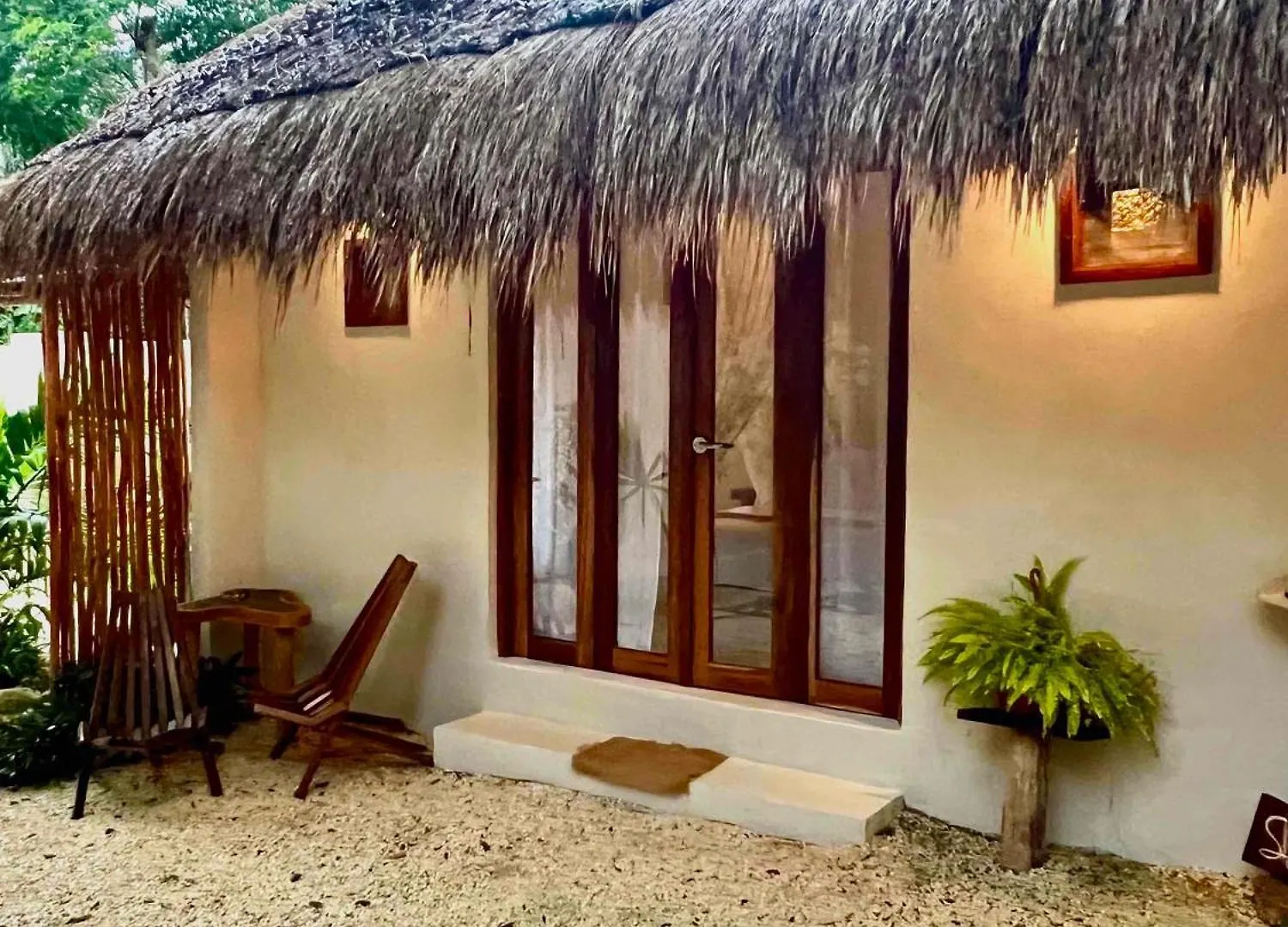 Lodge Tzunum Jade Tulum