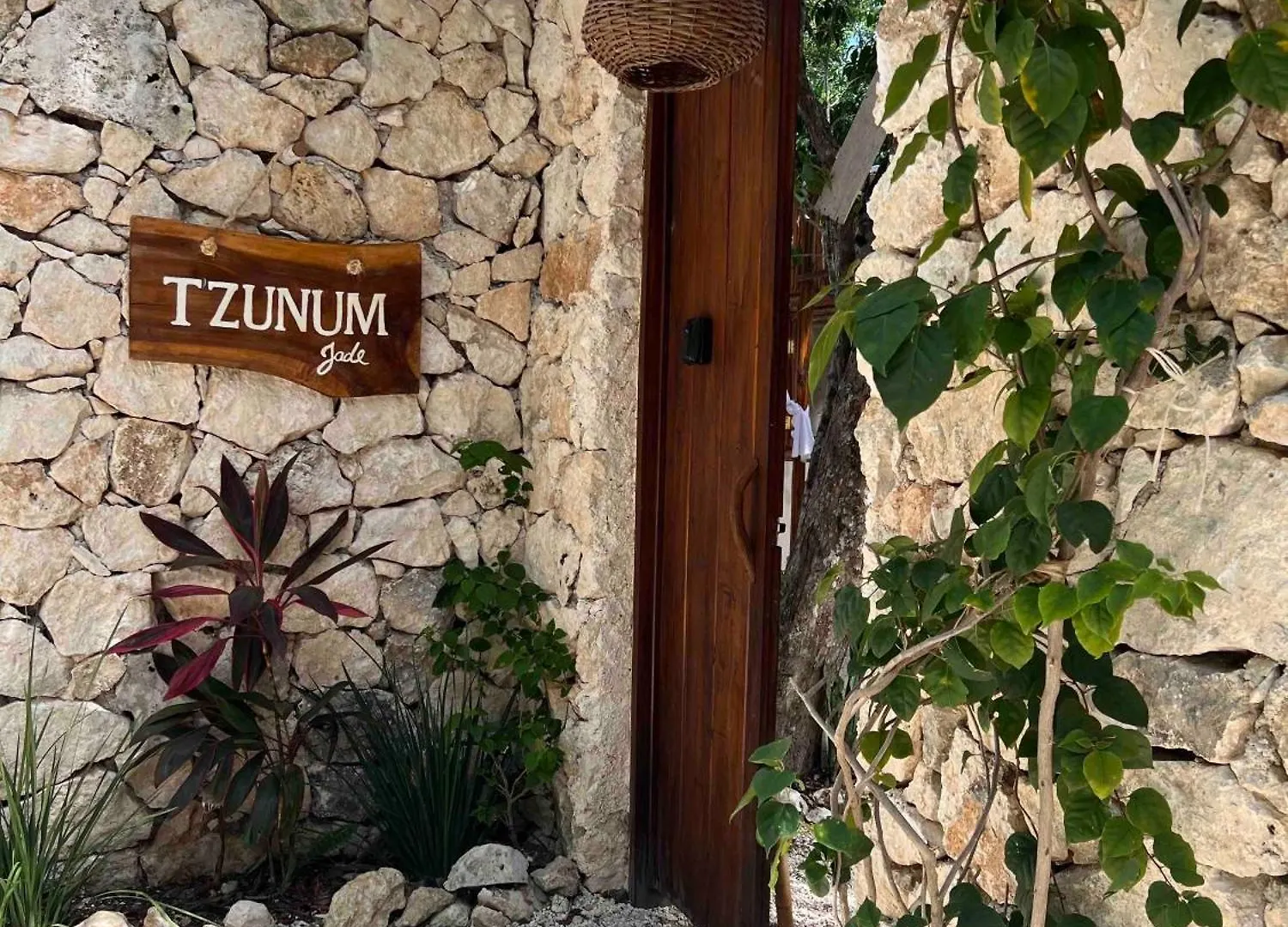 Lodge Tzunum Jade Tulum 0*,