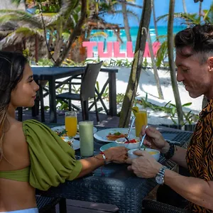 Hotel Bt Live Located At The Party Zone, Tulum